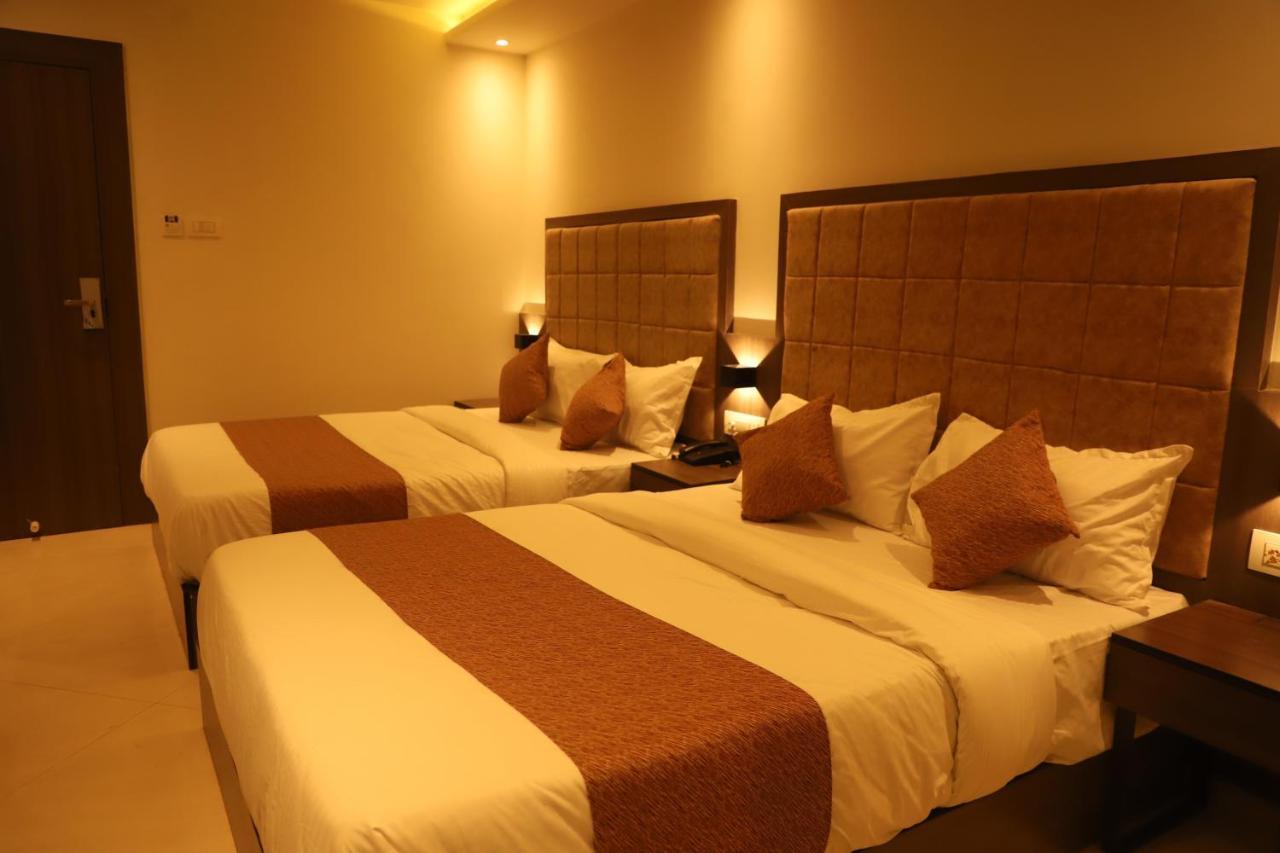 Hotel Sai Pritam مومباي المظهر الخارجي الصورة