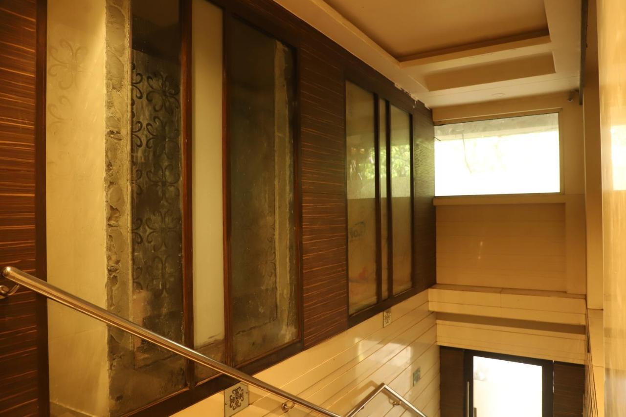 Hotel Sai Pritam مومباي المظهر الخارجي الصورة